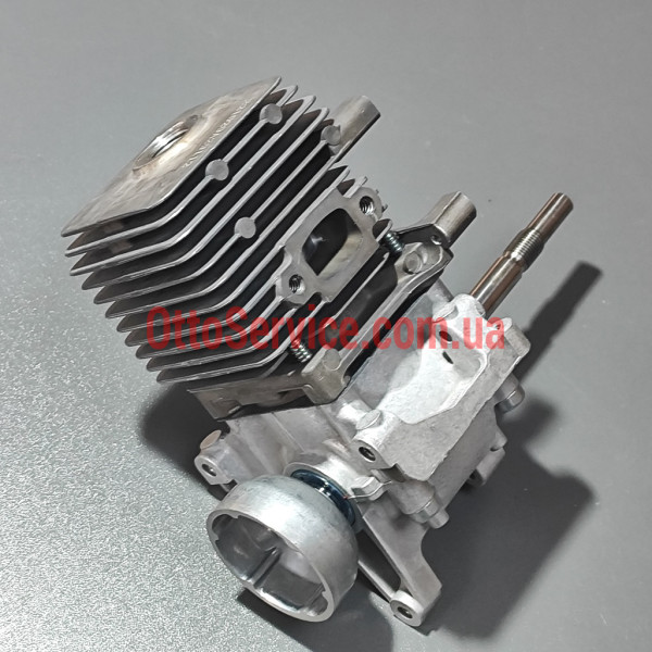 Двигун для використання в мотокосах  fs38, fs45, fs34 c-e Німеччина
