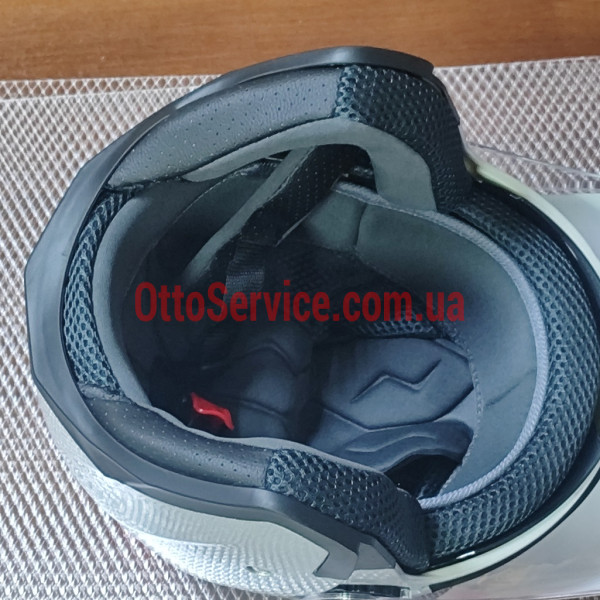 Мотошолом Mototech MT-606 відкритого типу білий з прозорим склом та вбудованими окулярами.