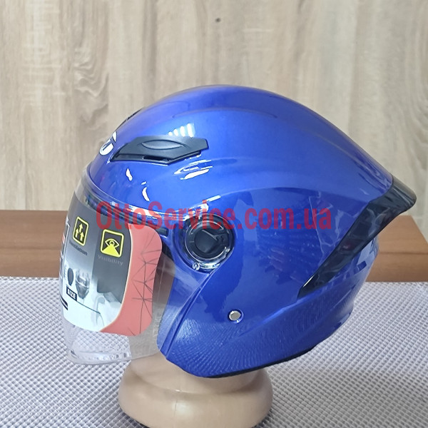 Мотошолом Mototech MT-606 відкритого типу, синій, з прозорим склом та вбудованими окулярами.
